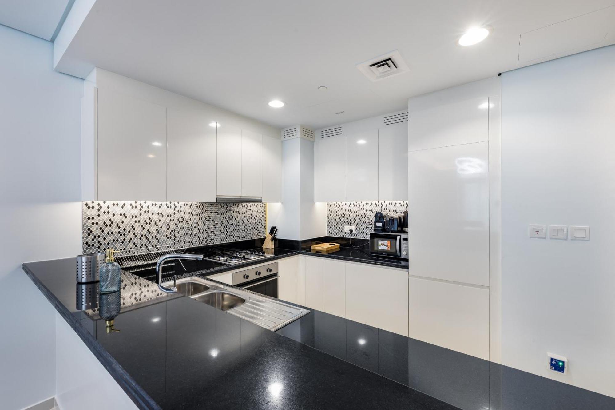 Aliving Luxe 2Br With Burj Khalifa View Infinity Pool Midtown-4704 Apartment Dubai Ngoại thất bức ảnh